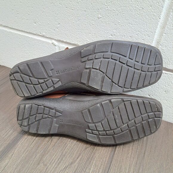 Naturalizer Brown Suede Leather Mules. Casual Slip On Clogs Women's Size 9M - Picture 6 of 7